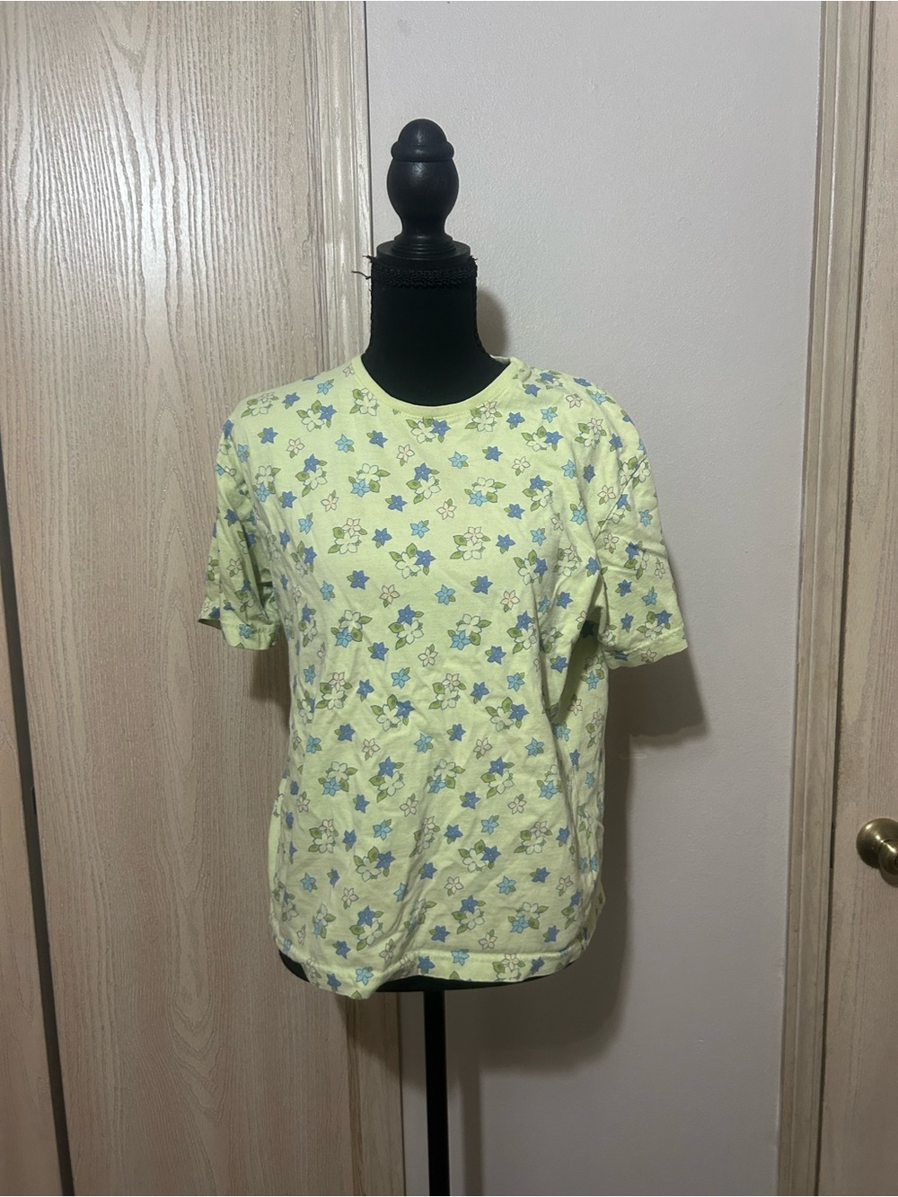 Cherokee Yellow Short-Sleeve Shirt with Blue & Green Floral Print